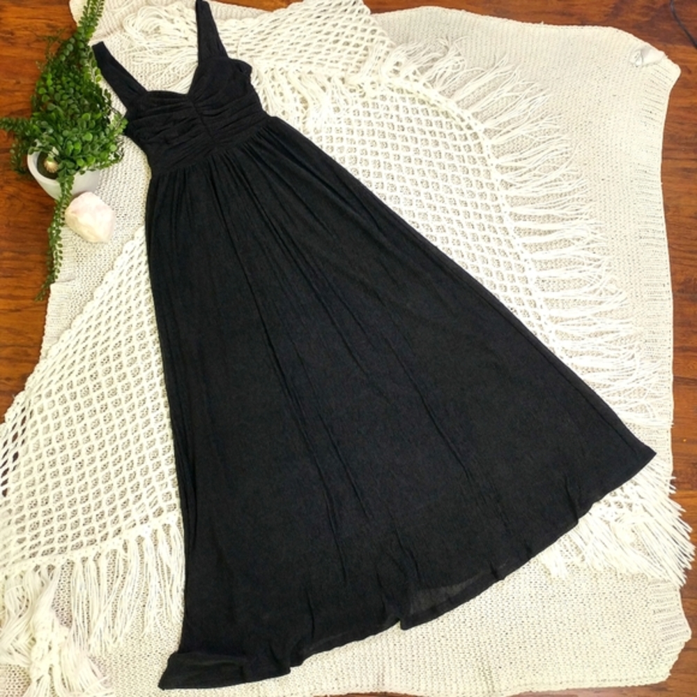 H&M Black Metallic Sweetheart Ribbed Flowing Stretch Pleated Maxi Dress Size XS